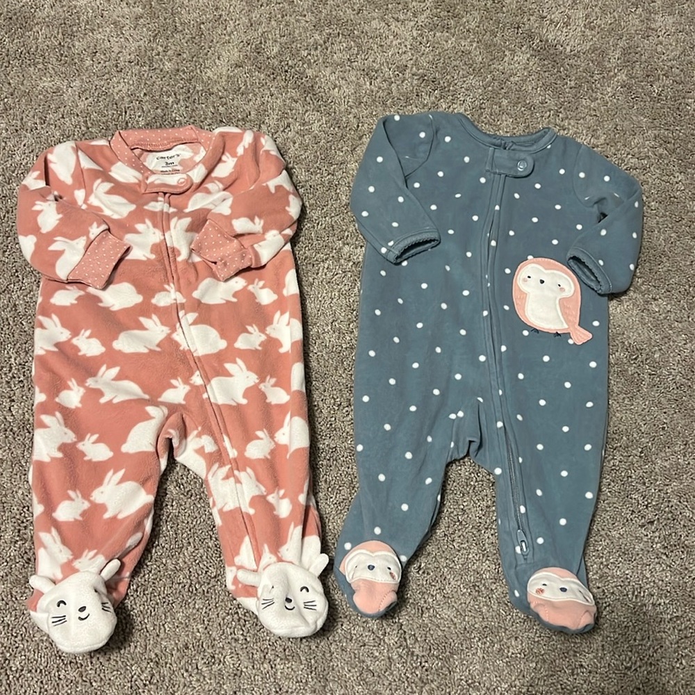 Baby girl Carter’s fleece zip up pajamas